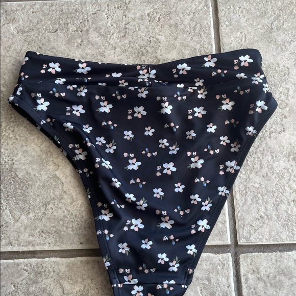 Floral High Waisted Bikini - Picture 3 of 5